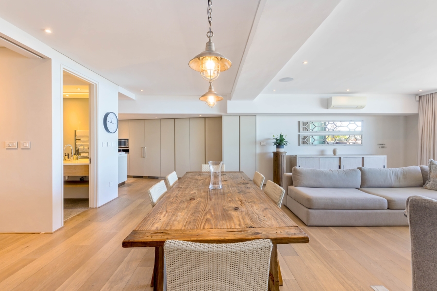 2 Bedroom Property for Sale in Camps Bay Western Cape